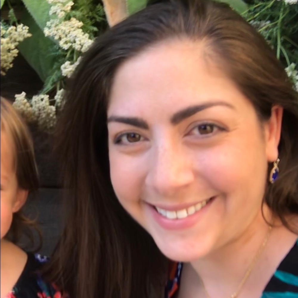 Meet your Posher, Melissa